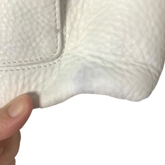 White Genuine Leather Brooks Brothers Tassel Zipper Gusset Handbag - Picture 15 of 16